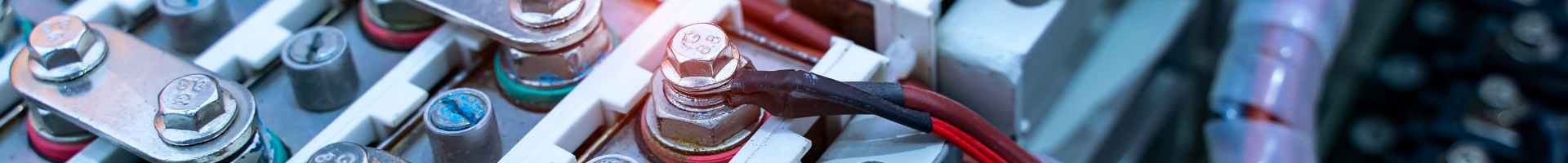 三重県津市、鈴鹿市、亀山市、松阪市周辺のバッテリー交換専門店のリビルドバッテリー交換・新品バッテリー交換についてご紹介します。